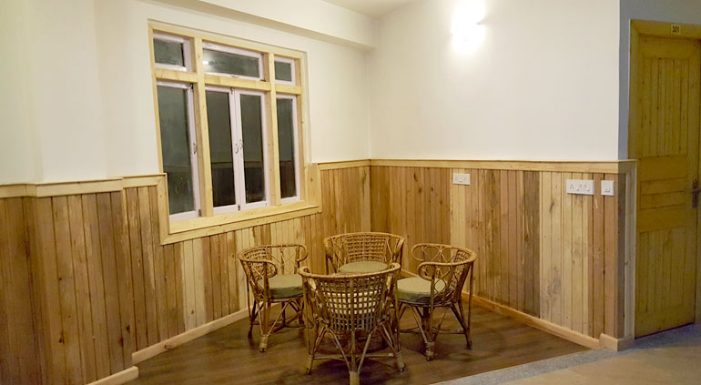 Pelling Residency Dinning Room